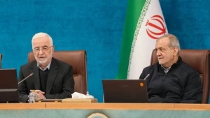 تصویر استانداران در خط مقدم شنیدن مشکلات و اعتراضات مردم هستند