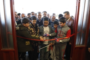 تصویر سالن ورزشی شهید حمید فولادوند شهرک ابریشم چهارباغ به بهره‌برداری رسید