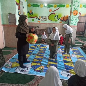 تصویر آموزش سبز در بهار انقلاب