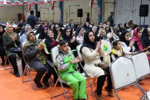 تصویر شور معنویت و شادی در جشن بزرگ «ایران امام‌زمانی» محمدشهر