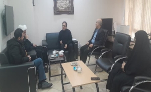 تصویر تأکید مسئول دفتر نمایندگی ولی‌فقیه در بنیاد شهید البرز بر نقش مدیران در تقویت فرهنگ نماز