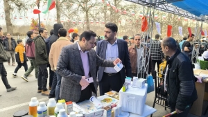 تصویر حضور مدیرکل صمت البرز در راهپیمایی باشکوه ۲۲ بهمن