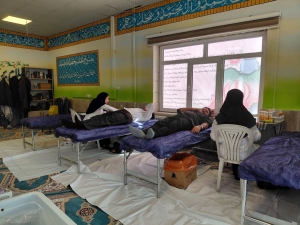تصویر اهدای خون به " شکرانه سلامت " در آموزش و پرورش البرز