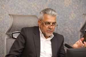 تصویر تحقق ۸۳۱ میلیارد تومان درآمد غیرشهریه‌ای دانشگاه آزاد کرج