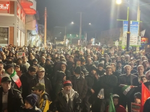 تصویر حضور پرشور مردم انقلابی شهرستان طالقان در چهارشنبه سوری، دشمن سوزی
