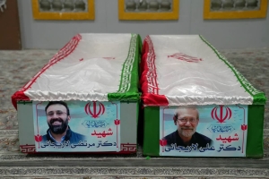 تصویر شهید لاریجانی تریبونی موثر و دژی استوار در برابر جنگ روانی دشمنان بود