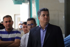 تصویر تأکید فرماندار فردیس بر استمرار تولید در زمان بحران