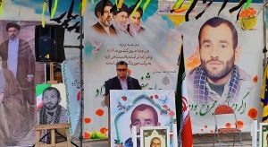 تصویر تلاوت استاد مهدی فلاح نژاد،آئین رونمایی از جانباز ۷۰ درصد،شهید حاج شفیع فلاح نژاد در ساوجبلاغ