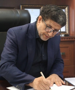 تصویر ادبیات آیینی با فرهنگ محرم و عاشورا پیوندی عمیق و ماندگار دارد
