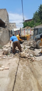 تصویر جمع‌آوری نخاله‌های ساختمانی سطح شهر به همت معاونت خدمات شهری شهرداری کوهسار