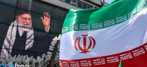تصویر ثبت‌نام داوطلبان خادمی مراسم تشییع رهبر شهید آغاز شد