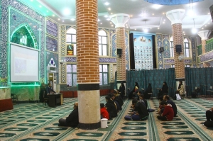 تصویر حضور جهادی حقوقدانان در مساجد و مناطق حاشیه‌ای البرز