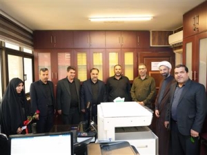 تصویر تجلیل مدیریت شهری کمال‌شهر از بانوان پرتلاش شهرداری