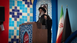 تصویر شعار انتقام به معنای جنگ طلبی نیست