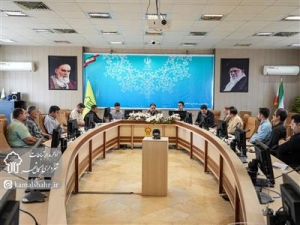 تصویر رونمایی از 3طرح نوین ارتباطی در کمالشهر به زودی