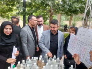 تصویر برپایی نمایشگاه مشاغل خانگی و صنایع‌دستی جامعه هدف بهزیستی البرز