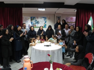 تصویر آیین بزرگداشت سه دهه اجرای برنامه ملی پیشگیری از تنبلی چشم در البرز برگزار شد