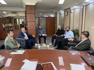 تصویر برگزاری نشست مشترک شهردار هشتگرد با مسئولان اداره امور مالیاتی