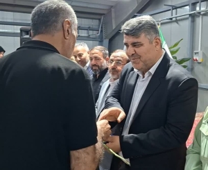 تصویر اهداى ١٨ سری جهیزیه به ۱۸ نوعروس شهرستان ساوجبلاغ